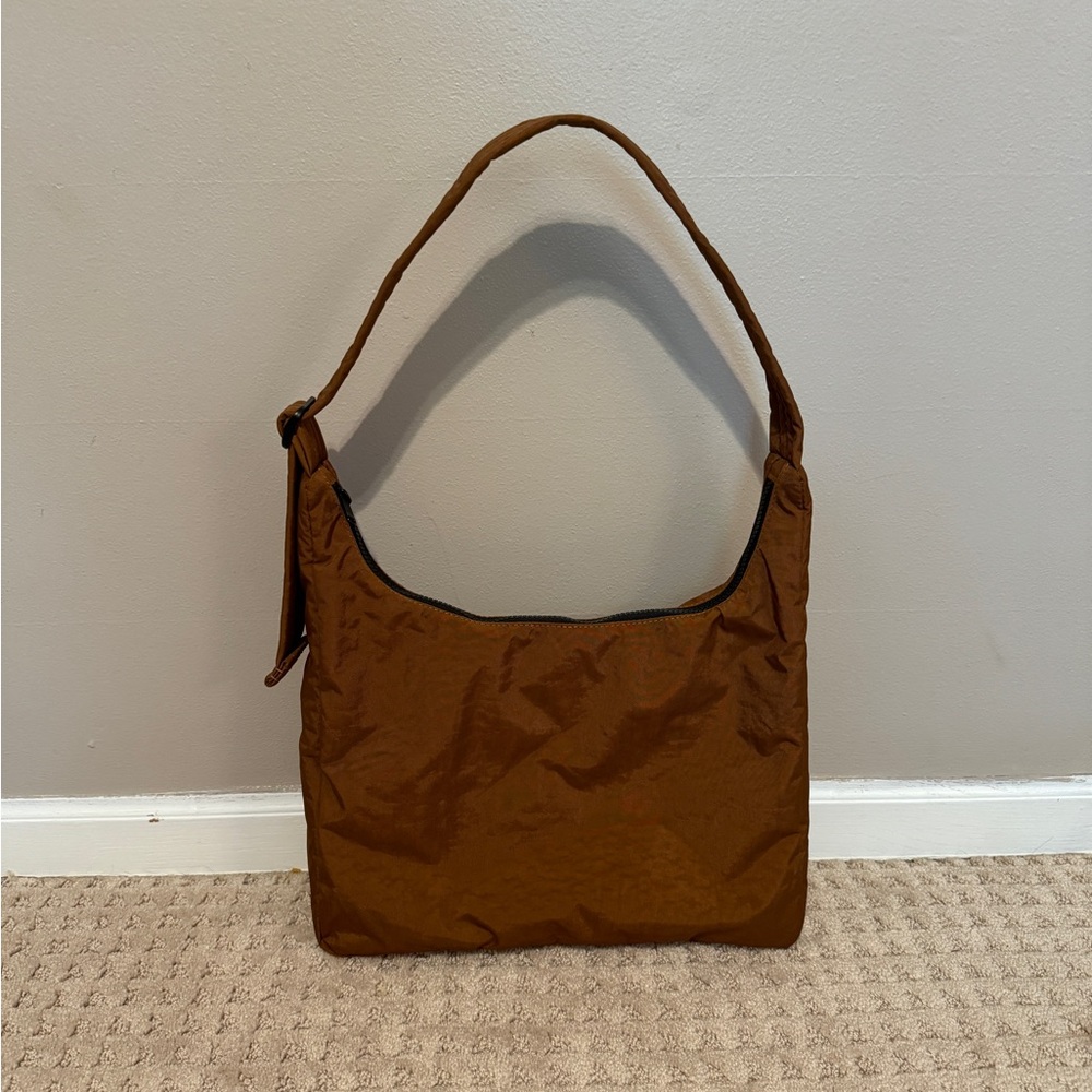 🍂 BAGGU Nylon Shoulder Bag